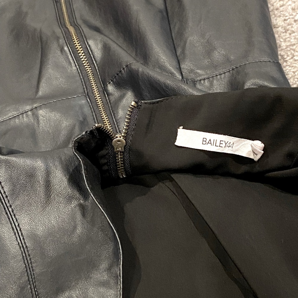 Bailey 44 Black Leather Zip-Up Top - Picture 2 of 3
